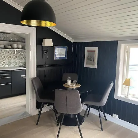 Sommerfuglen - Sjarmerende Idyll Midt I Gamlebyen